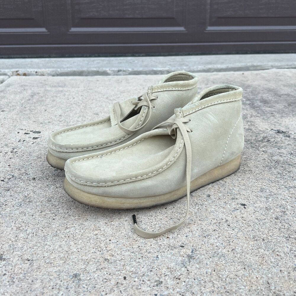 Clarks Originals Wallabee Boot Maple Suede | Size Men's US 9 / UK 8